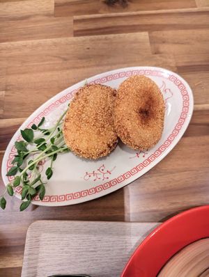 Croquettes at Uno Yukiko - Gion Soy Milk Ramen - ぎをん豆乳らーめん うのゆきこ in Kyoto