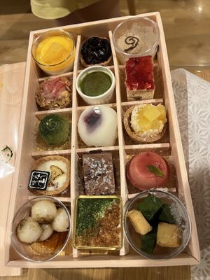 Dessert box  at Uno Yukiko - Gion Soy Milk Ramen - ぎをん豆乳らーめん うのゆきこ in Kyoto