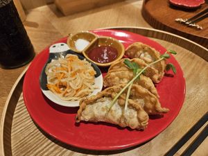 Fried gyoza - perfection! at Uno Yukiko - Gion Soy Milk Ramen - ぎをん豆乳らーめん うのゆきこ in Kyoto