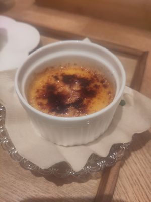 Creme brulee at Uno Yukiko - Gion Soy Milk Ramen - ぎをん豆乳らーめん うのゆきこ in Kyoto