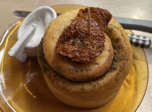 Rollo de pesto  at AMONA Basque Vegan Food - Tafalla in Pamplona