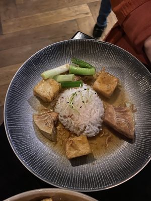 Jackfruit en tofu  at Ninh Binh in Amersfoort