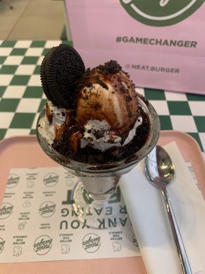 oreo crumble sundae  at Neat Burger - Dubai Mall in Dubai
