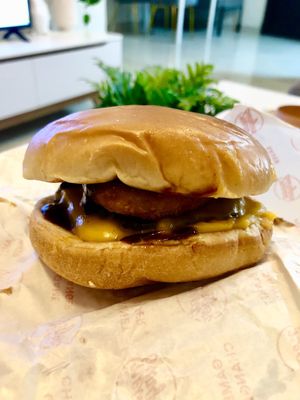 BBQ burger  at Neat Burger - Dubai Mall in Dubai