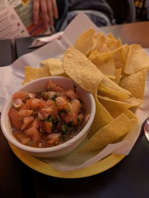 Standard chips and salsa, but the salsa was really fresh and had a solid spice blend that had a lil kick to it. at El Mundo Highlands in Louisville