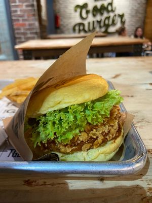 Vegan chicken burger 🍔 at TGB - The Good Burger   in Barcelona