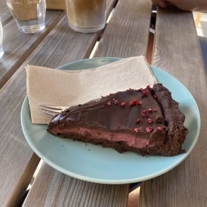 himbeere kuchen😄 at Ratio Coffee in Salzburg