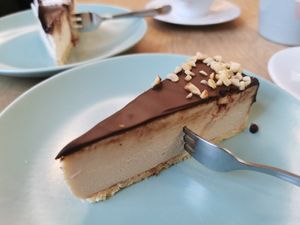 Peanut cheesecake at Kahawa in Poznan