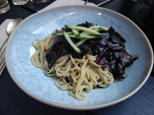 tsa tsang myeon (12.5 €) at kim& in Aachen