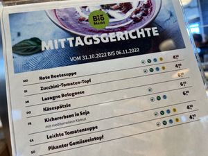 lunch menu changing daily  at Denn's Biomarkt in Berlin