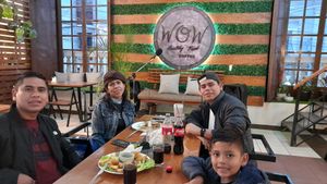  at WOW Healthy Food Coffee in Sucre