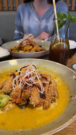 Veganes gelbes Curry at Mai Town in Freiburg