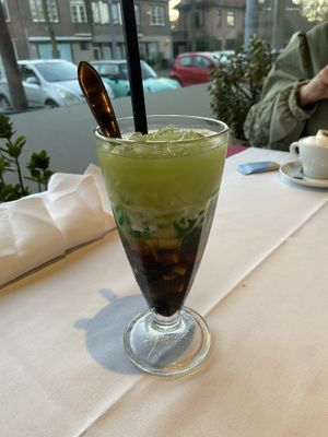 Es tjendol: very tasty and tropical. It was a bit like bubble tea. at Indonesisch Restaurant Sari in Heemstede