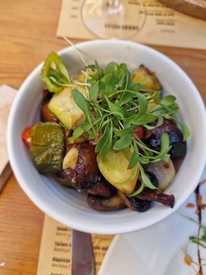 Grilled vegetables   at O Tonel  in Faro