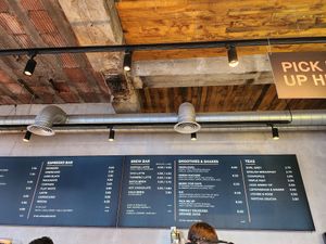  at Noxy Brothers in London