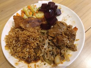  at Buffet Vegetariano Buda News Thai in Guayaquil