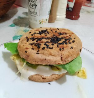 Mini sanduiche que eu fiz com o pãozinho delícia da Capuchinha :) at Capuchinha in Taubate