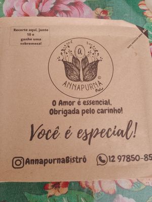 Comida vem bem embalada e chega quentinha! at Annapurna Bistrô in Taubate