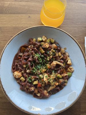 Vegan Beetroot Pasta with Tomato Sauce and mixed vegetables   at Serart Artisan Pasta in Nicosia