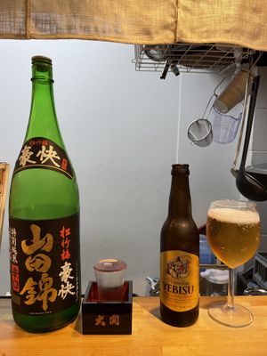 Sake and beer  at Vegan Izakaya NIJIYA 虹屋 in Kyoto