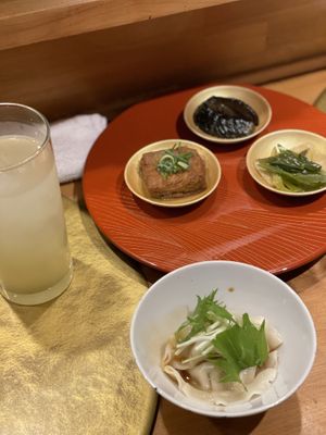 Dumblings and mixed plate   at Vegan Izakaya NIJIYA 虹屋 in Kyoto