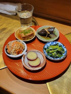 Scrumptious #Veganuary at Vegan Izakaya NIJIYA 虹屋 in Kyoto