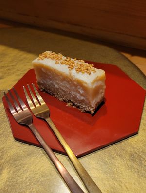 The sake cheesecake wasn't my favorite, but it had a good texture #Veganuary at Vegan Izakaya NIJIYA 虹屋 in Kyoto