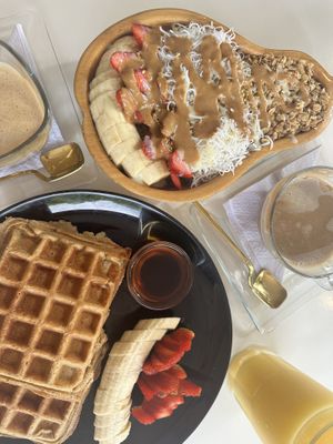 Vegan waffles and açaí bowl  at Bowl Acai Bar in Puerto Ayora