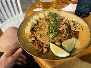 Tofu pad Thai   at The Rock in Puerto Ayora