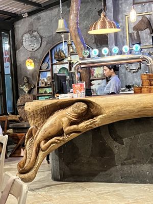 The bar 🦎  at The Rock in Puerto Ayora