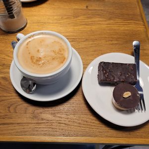  at Veganes Café im Powerhouse  in Erftstadt