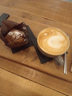  at SHOTS Coffee & Brunch in Girona