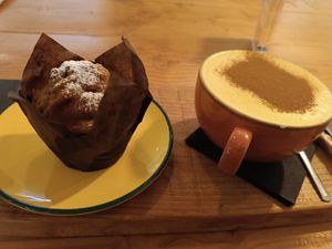  at SHOTS Coffee & Brunch in Girona