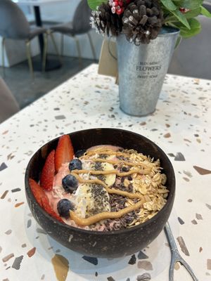 Vegan smoothie bowl  at Soul Smoothie Bar in Central Singapore