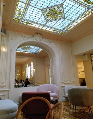 Interior at Le Colibri in Amiens