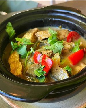 Fruitarian Curry 😍😍 at Viet Hoa Cafe & the Fruit in London