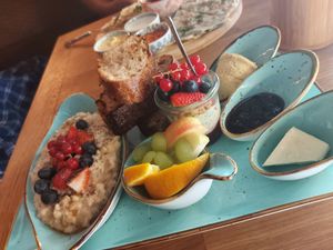 Porridge Set at Dervish in Berlin