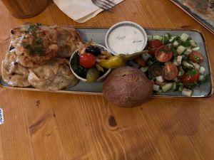 Manti Set at Dervish in Berlin