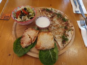 Somsa plate at Dervish in Berlin