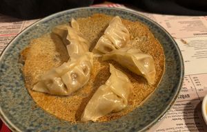 crispy vegetable gyoza  at MoschMosch in Mainz