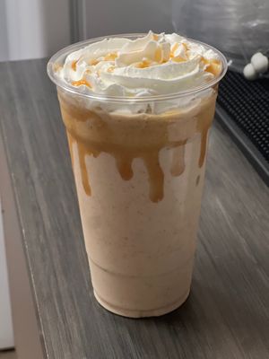 Specialty smoothies, açaí bowls, blended coffee, baked cookies and more! at Kiwi Juice Bar in Chandler