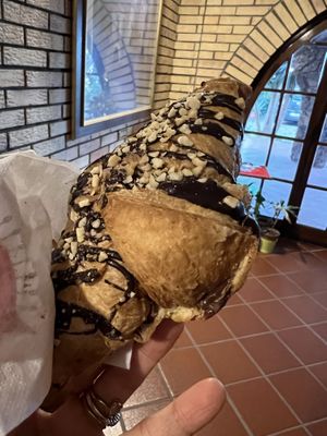 Cornetto alla nutella vegana (preso take away)  at Sorelle Fontebasso Patisserie in Pescara