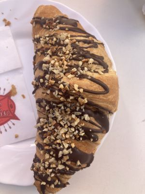 Cornetto alla nutella di soia   at Sorelle Fontebasso Patisserie in Pescara