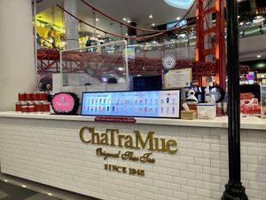 Counter bar  at ChaTraMue in Bangkok