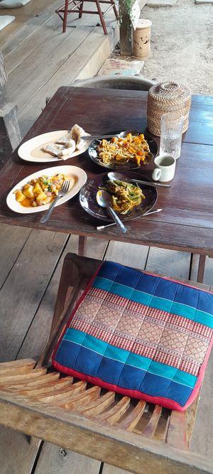  at Borderline in Mae Sot