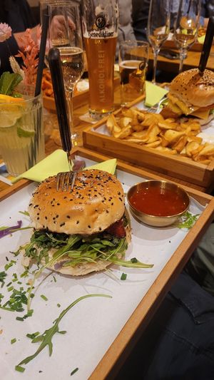 Veganer Chilli Mango Chicken Burger at Gutenburger in Giessen