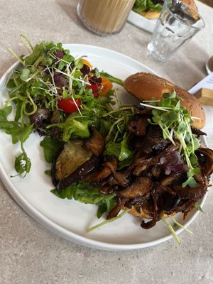 Pulled ‘shroom   at Café Nomad - Handschuhsheim in Heidelberg