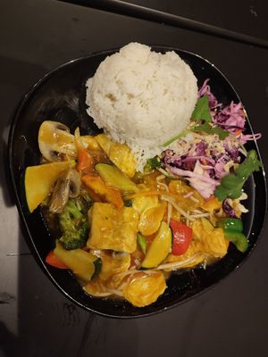  at VEGE Kitchen in Warsaw