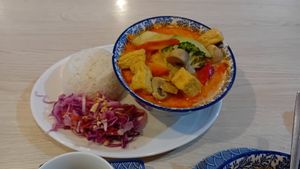  at VEGE Kitchen in Warsaw