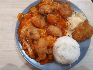 Vegan fried prawn with sauce and rice - 24zł at VEGE Kitchen in Warsaw